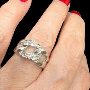 Silver plated thumb rings chainlink design paved clear crystals adjustable size